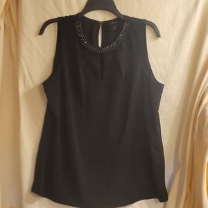 EUC! Black jewel neck Worthington top